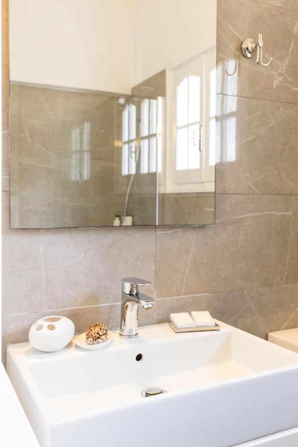 Villa Leondari By Rodostamo Collection Agios Stefanos  外观 照片